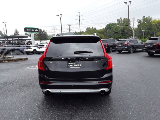 2019 Volvo XC90 Momentum