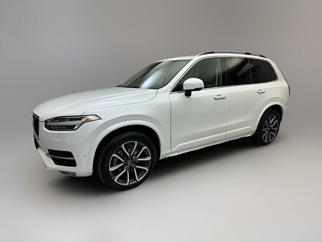 2019 Volvo XC90 Momentum