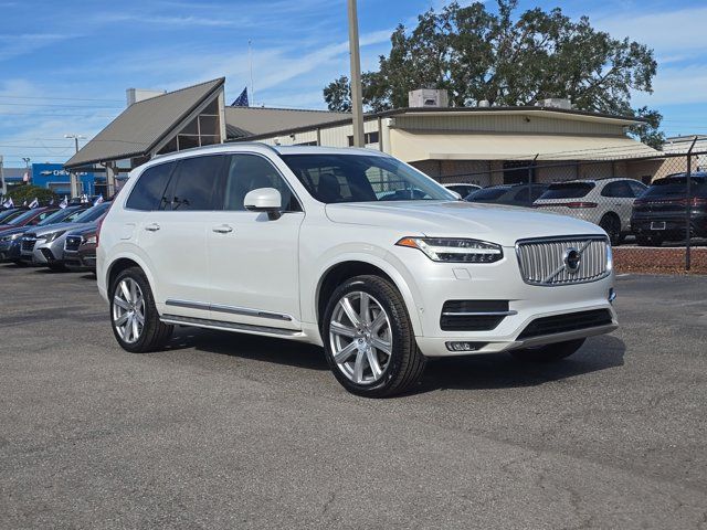 2019 Volvo XC90 Inscription