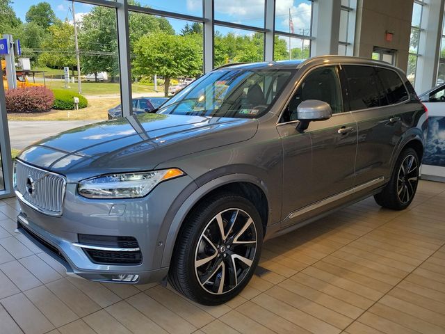 2019 Volvo XC90 Inscription