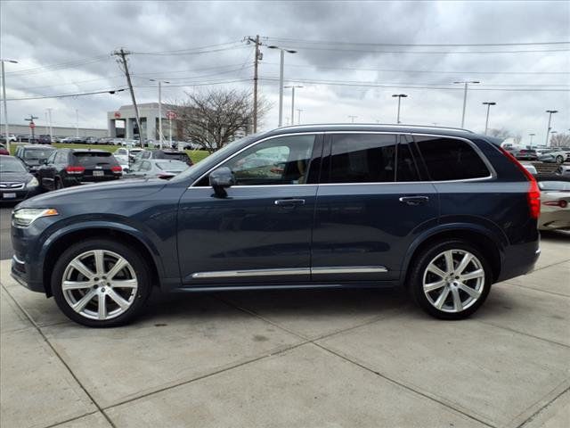 2019 Volvo XC90 Inscription