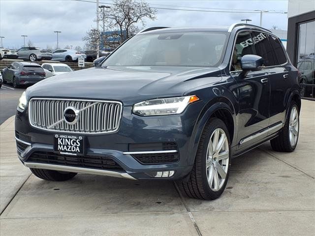 2019 Volvo XC90 Inscription