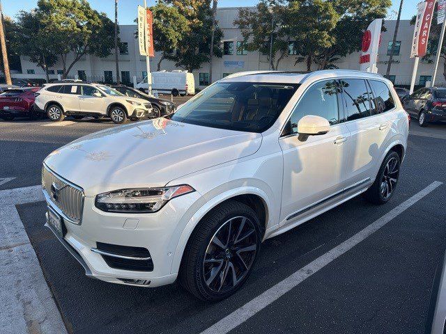 2019 Volvo XC90 Inscription