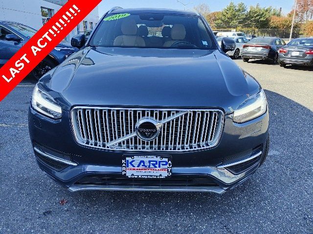 2019 Volvo XC90 Inscription