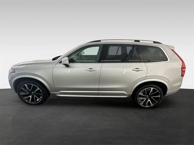 2019 Volvo XC90 Momentum