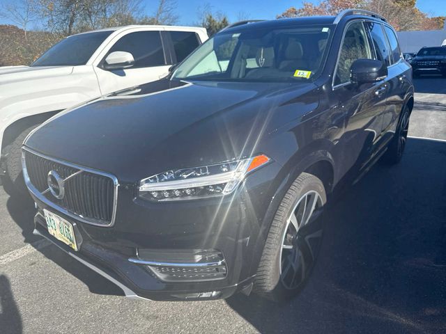 2019 Volvo XC90 Momentum