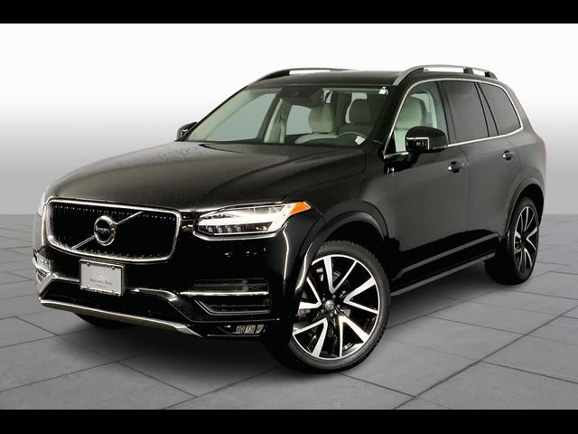 2019 Volvo XC90 Momentum