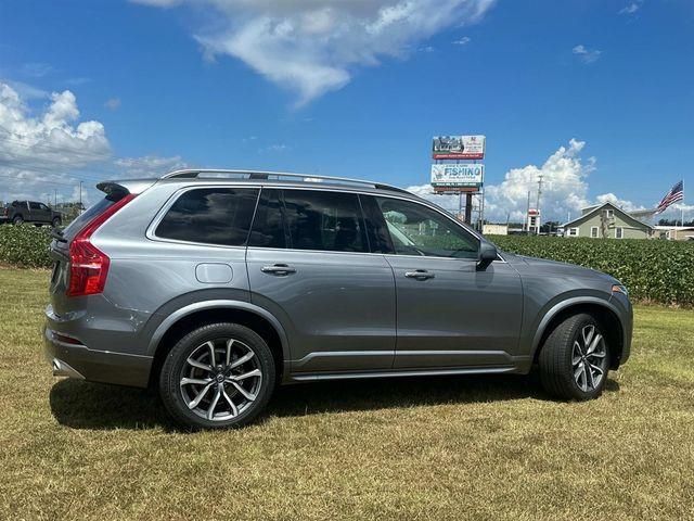 2019 Volvo XC90 Momentum