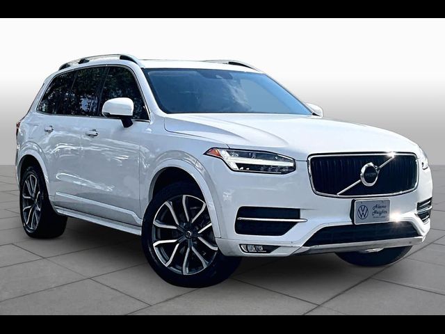 2019 Volvo XC90 Momentum