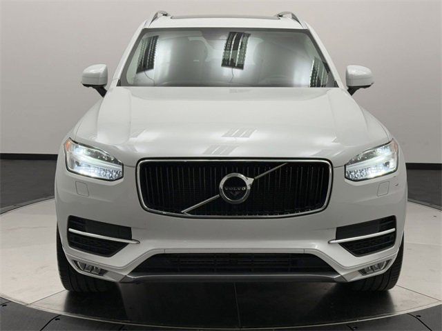 2019 Volvo XC90 Momentum