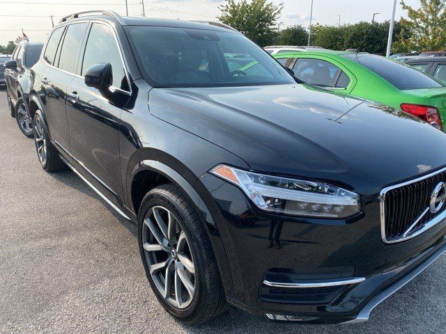 2019 Volvo XC90 Momentum