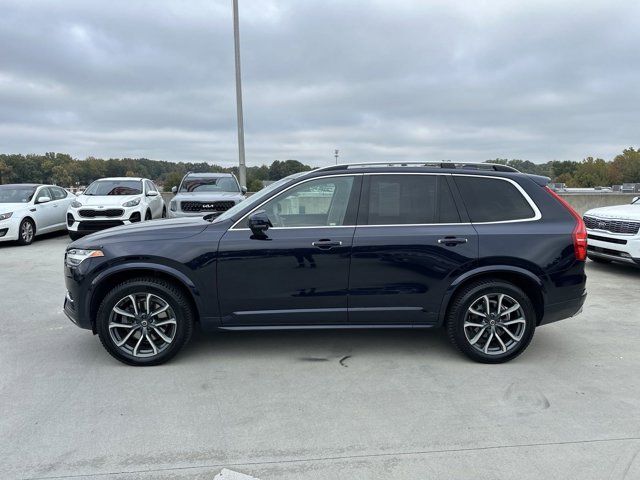 2019 Volvo XC90 Momentum