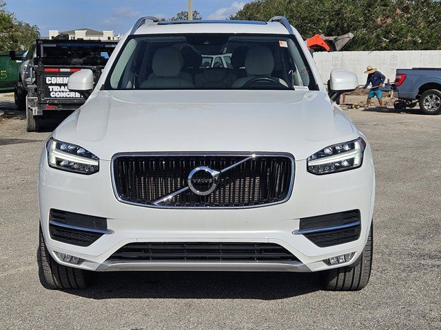 2019 Volvo XC90 Momentum