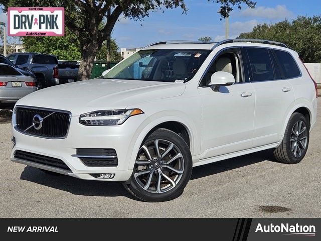 2019 Volvo XC90 Momentum