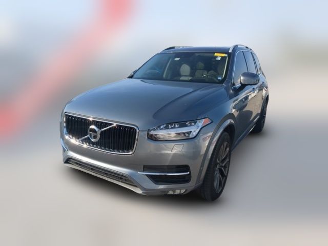 2019 Volvo XC90 Momentum