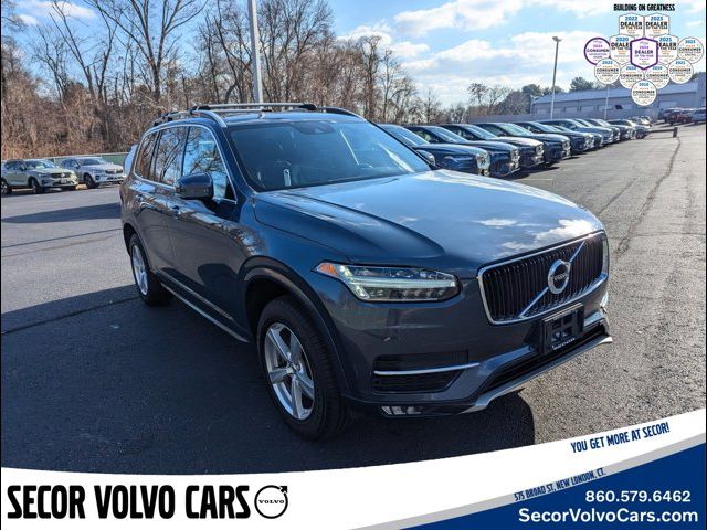 2019 Volvo XC90 Momentum