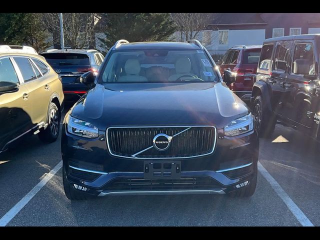 2019 Volvo XC90 Momentum