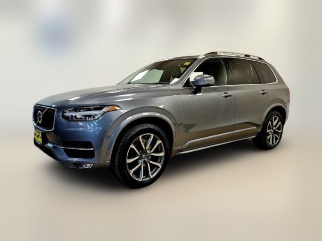 2019 Volvo XC90 Momentum