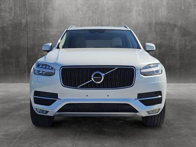 2019 Volvo XC90 Momentum