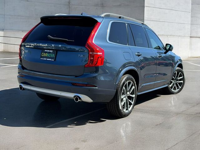 2019 Volvo XC90 Momentum