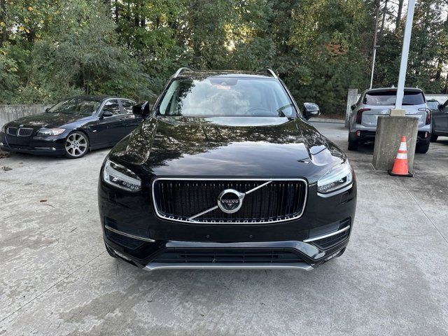 2019 Volvo XC90 Momentum