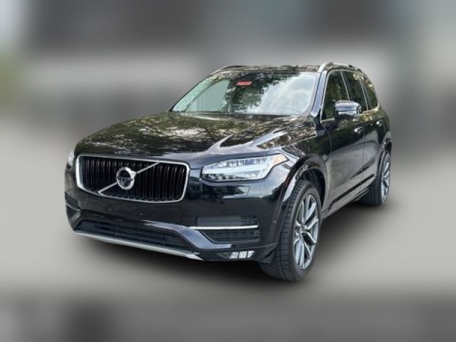 2019 Volvo XC90 Momentum