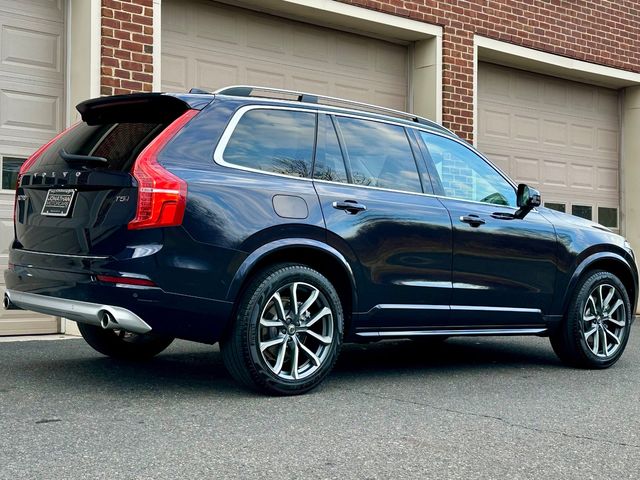 2019 Volvo XC90 Momentum