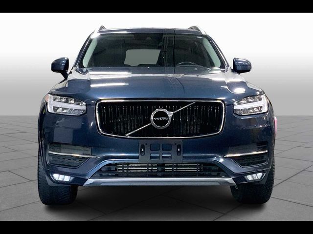 2019 Volvo XC90 Momentum