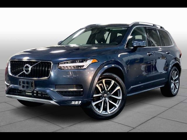 2019 Volvo XC90 Momentum