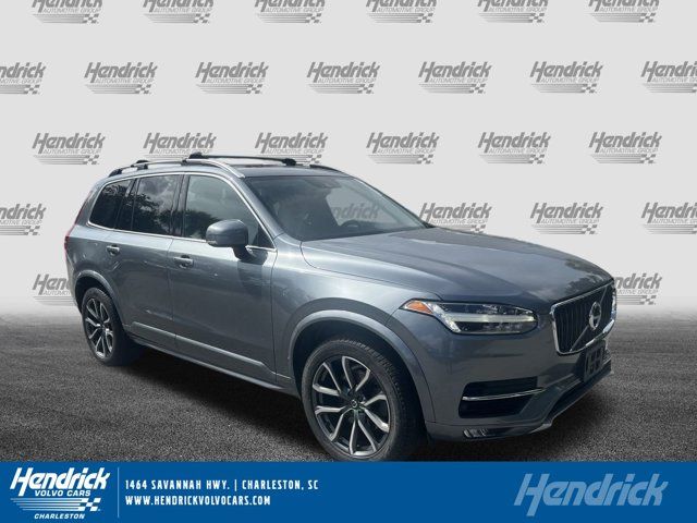 2019 Volvo XC90 Momentum