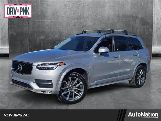 2019 Volvo XC90 Momentum