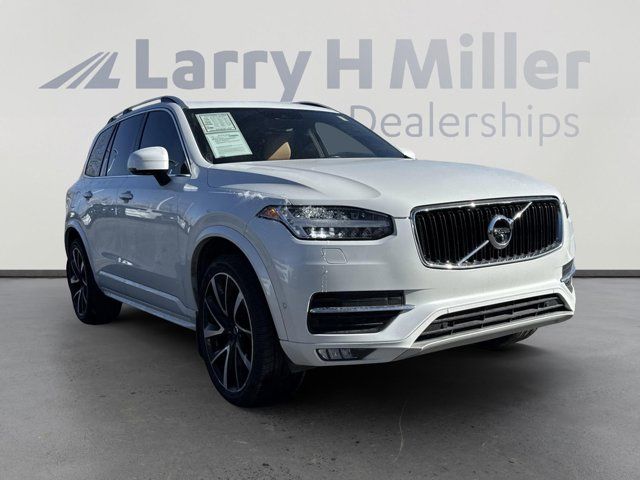 2019 Volvo XC90 Momentum