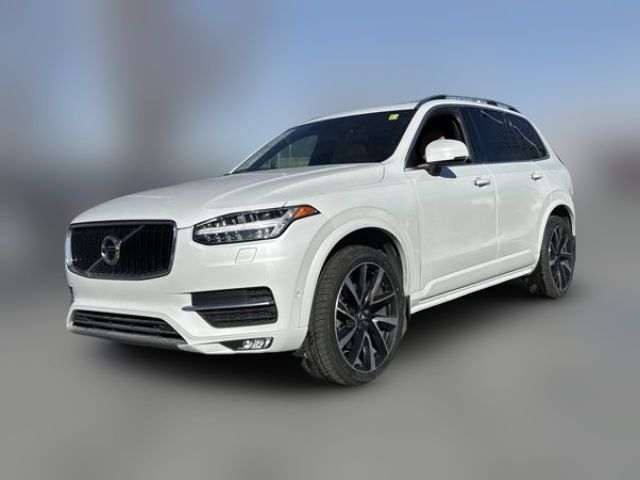 2019 Volvo XC90 Momentum