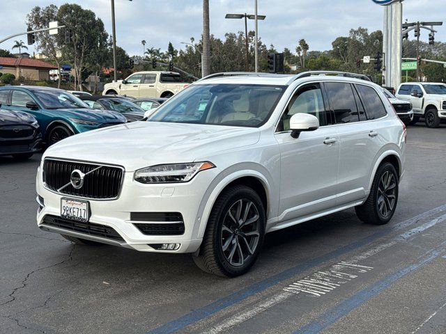 2019 Volvo XC90 Momentum