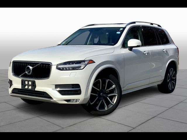 2019 Volvo XC90 Momentum