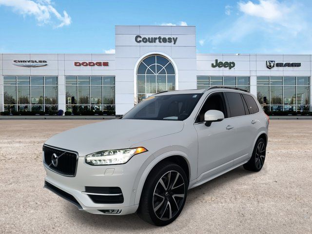 2019 Volvo XC90 Momentum