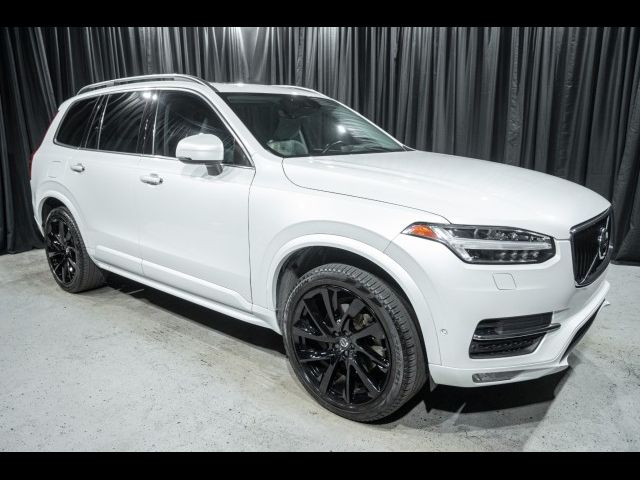 2019 Volvo XC90 Momentum