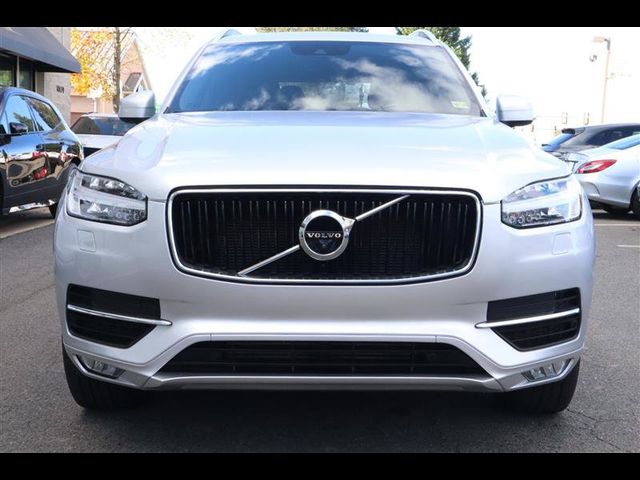 2019 Volvo XC90 Momentum