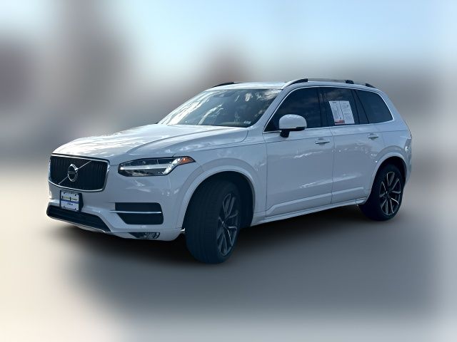 2019 Volvo XC90 Momentum