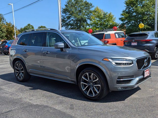 2019 Volvo XC90 Momentum