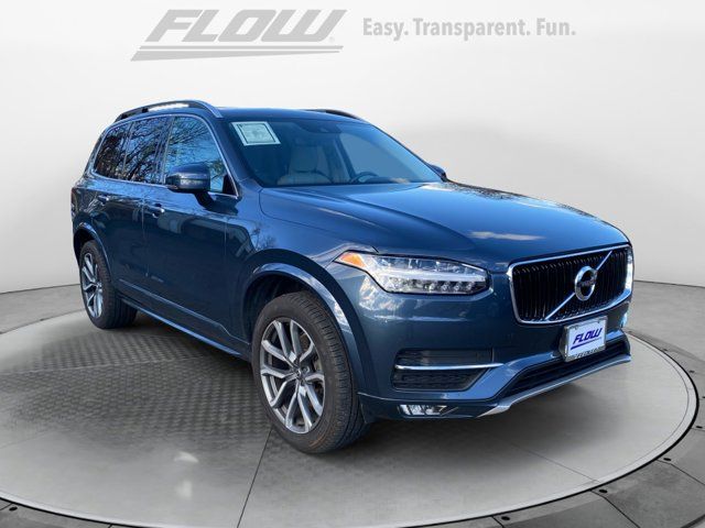 2019 Volvo XC90 Momentum