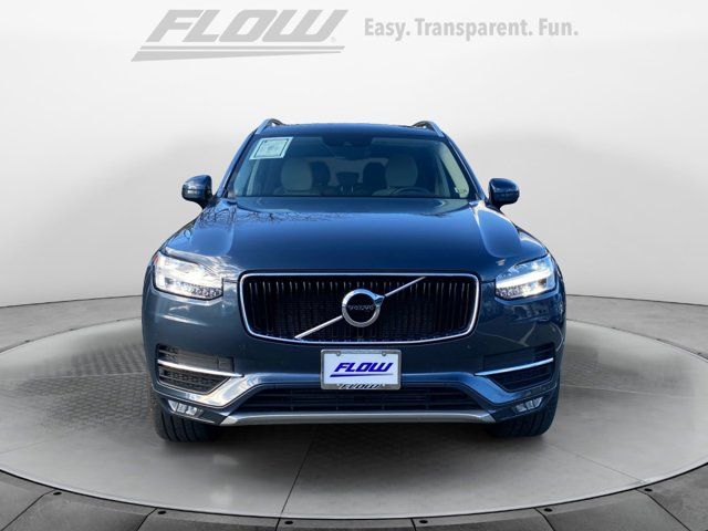 2019 Volvo XC90 Momentum