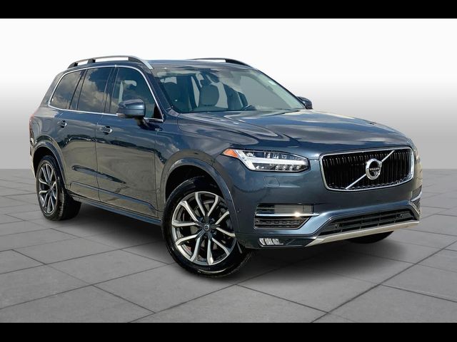 2019 Volvo XC90 Momentum