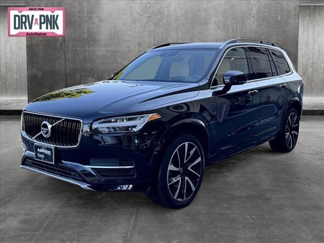 2019 Volvo XC90 Momentum