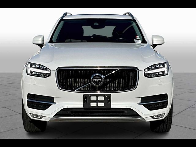 2019 Volvo XC90 Momentum