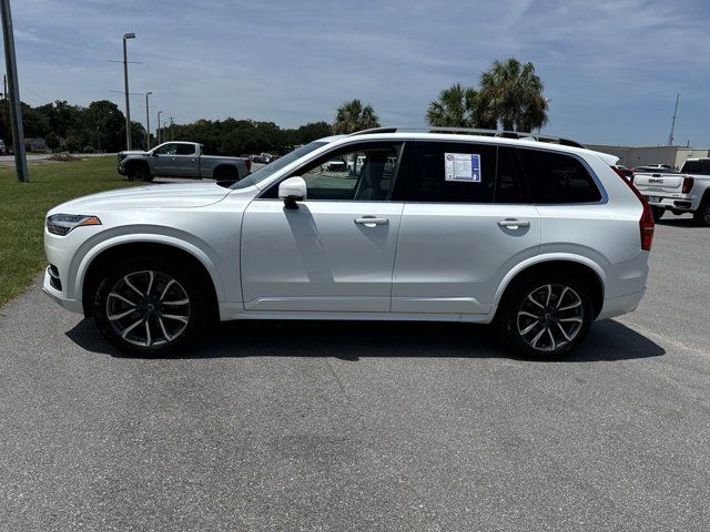 2019 Volvo XC90 Momentum