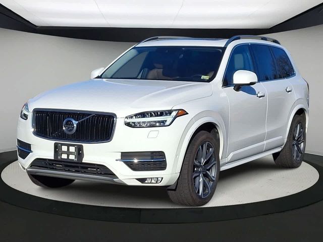 2019 Volvo XC90 Momentum