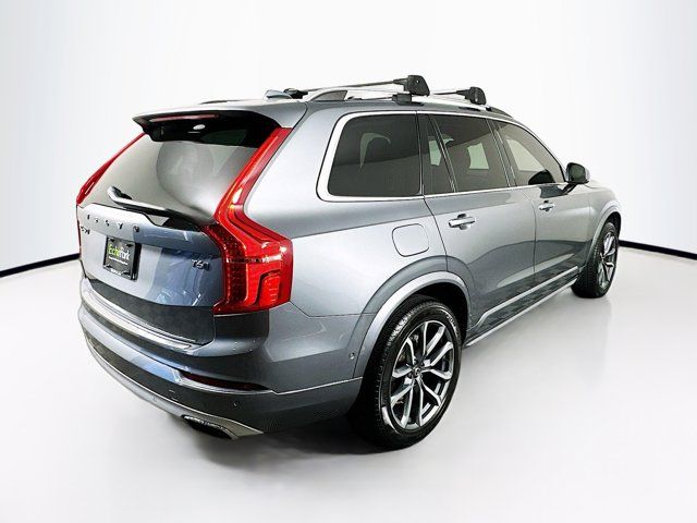 2019 Volvo XC90 Momentum