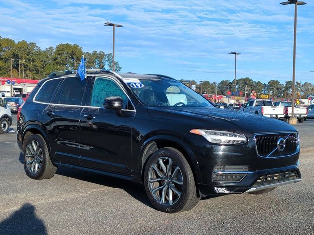 2019 Volvo XC90 Momentum