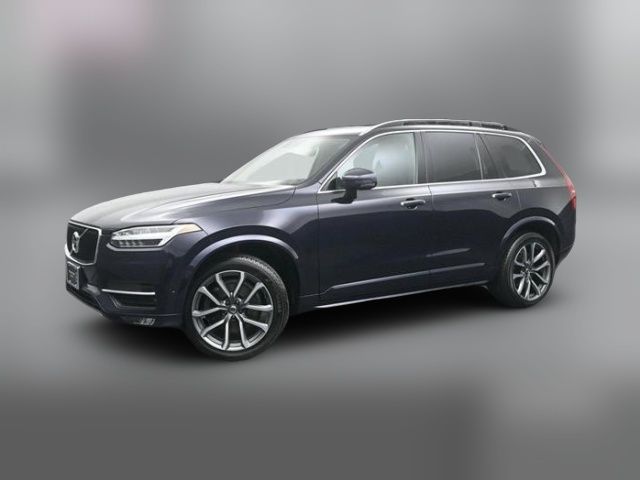 2019 Volvo XC90 Momentum